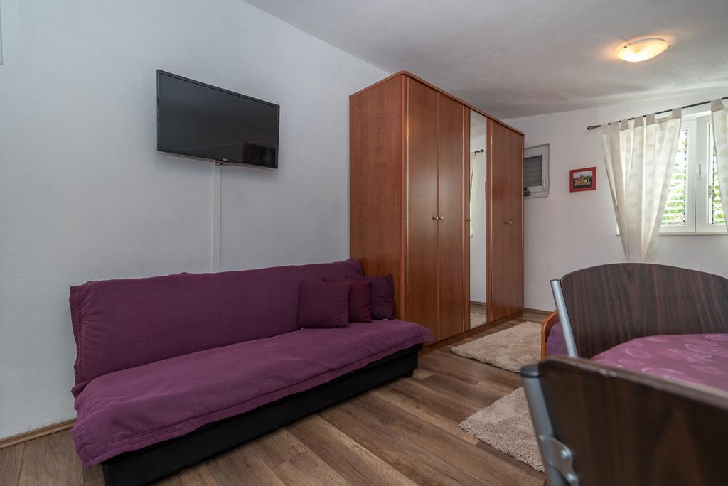 Apartments Mare Trogir Exterior foto