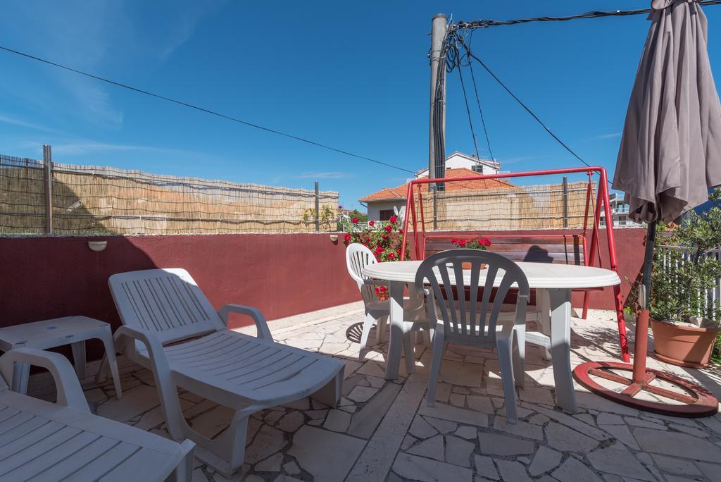 Apartments Mare Trogir Exterior foto